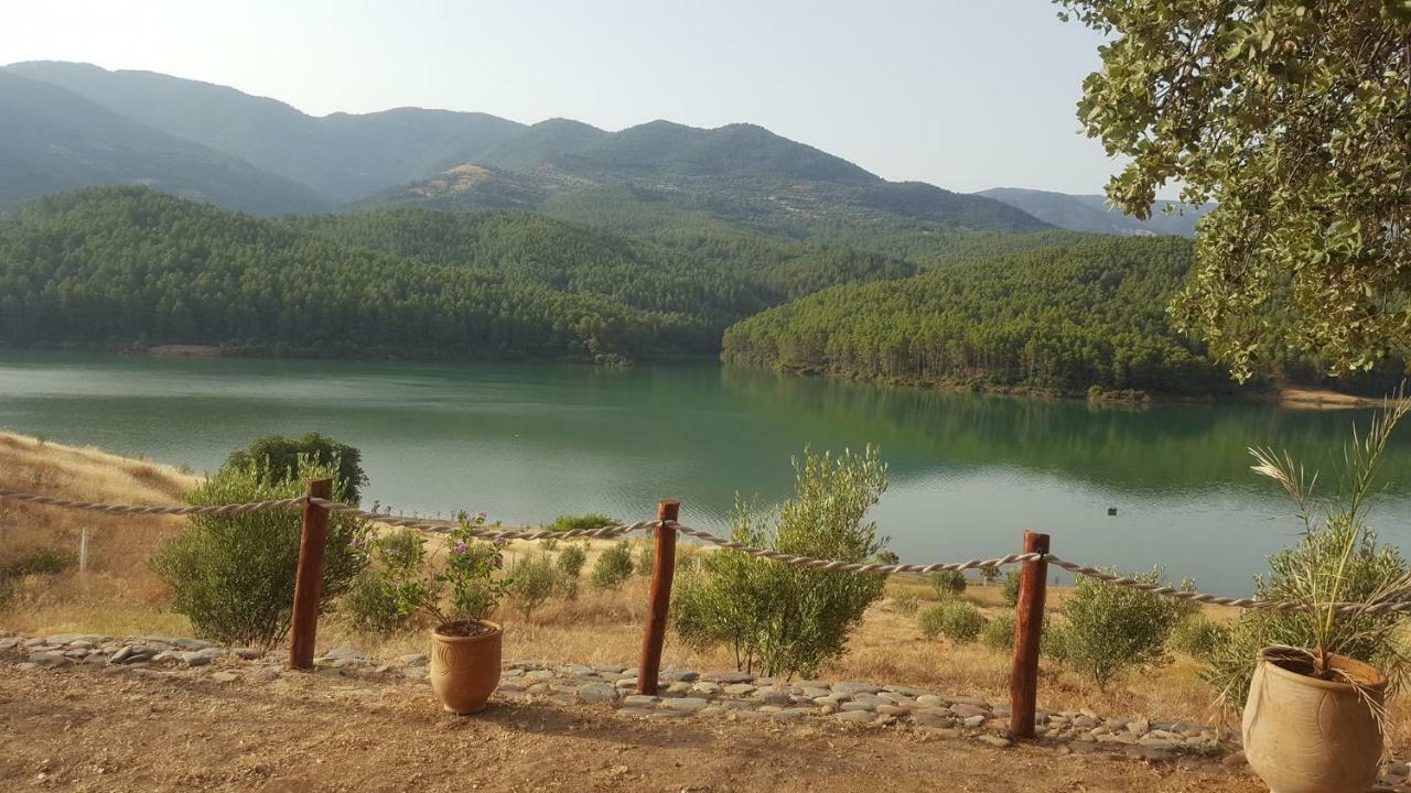 Relais De Tahla Aïn Bou Mahdi Exterior foto